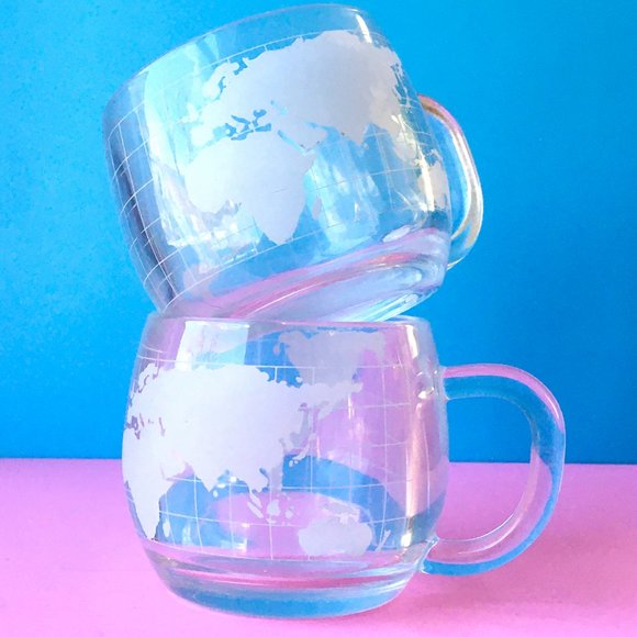 SOLD Glass Nestle Coffee Collector Glass Mugs Set of 4 - Picture 1 of 7